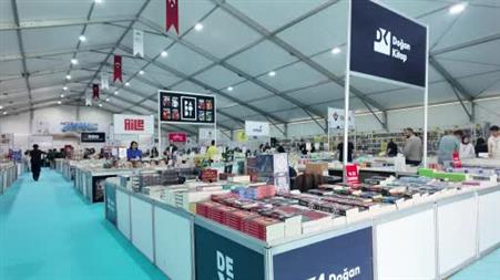 Niğde 9. Kitap Fuarı kapılarını açtı
