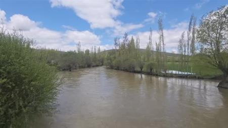 Türkiye’nin en uzun nehri Kızılırmak’ı besleyen Yıldız Irmağı coştu