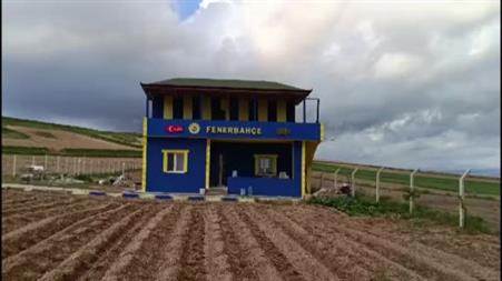 Fenerbahçe taraftarı, hayalini kurduğu evi yaptı