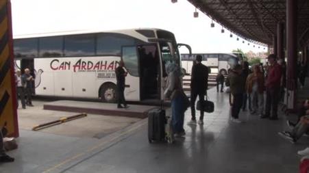 Bayram yolculuğu başladı, bilet fiyatları geçen yılla aynı kaldı