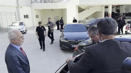 Vali Yılmaz’dan sağlık çalışanı ve hastalara bayram ziyareti