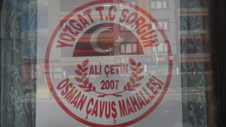 Muhtar Çetin, hayırseverler ve ihtiyaç sahipleri arasında köprü oldu
