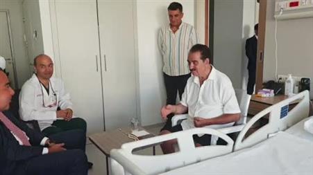 Bakan Ersoy’dan İbrahim Tatlıses’e geçmiş olsun ziyareti