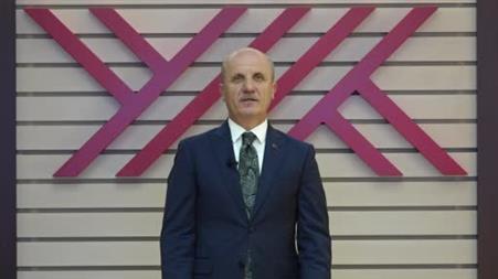 YÖK Başkanı Özvar: "Türkiye’nin yarınlarını inşa edecek siz gençlerimize güveniyoruz"