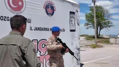 Yozgat’ta jandarma personeline ‘Babalar Günü’ sürprizi
