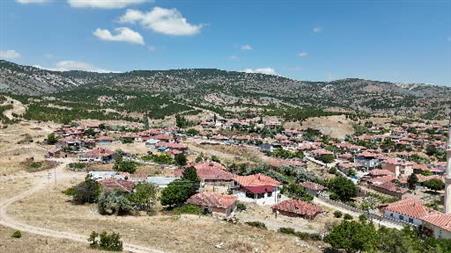 Meyvecilik projesi köyün refah seviyesini değiştirdi: Göç durdu, işsizlik bitti
