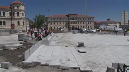 Türkiye’de bir ilk oldu, Sivas’ta kaldırımlar dile geldi