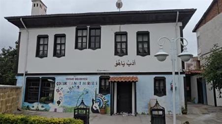 Mutfak atölyesinde çocuklar hem eğlendi hem öğrendi