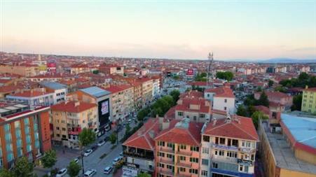 Kırşehir’in en büyük mahallesi kadın muhtara emanet