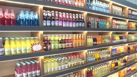 330 çeşit gazoz bulunan dükkan