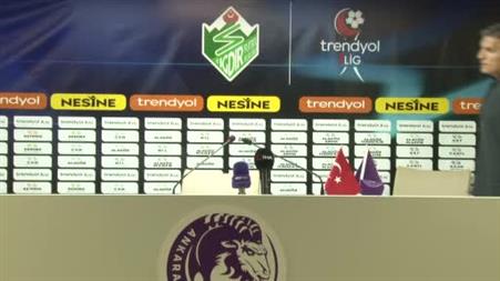 Kenan Koçak: "Önemli dersler çıkarıp önümüzdeki maçlara bakacağız"