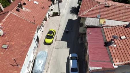 (Güncellendi) Asırlık cami 17 yıldır ibadetin önündeki "engelleri" kaldırıyor