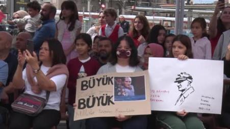 Kayseri’de Zafer Bayramı coşkuyla kutlandı