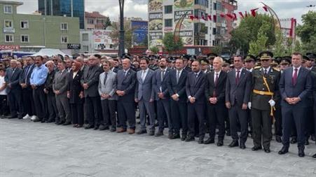 Niğde’de 30 Ağustos Zafer Bayramı düzenlenen törenle kutlandı