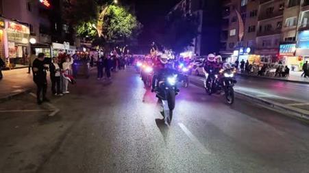 Niğde’de 30 Ağustos’un 104. yılında fener alayı