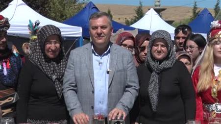 Çubuk Turşu Festivali renkli görüntülere sahne oldu