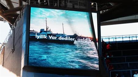 ’İyilik Var Gönüllülük Platformu’nun tanıtımı Fenerbahçe-Beşiktaş maçında yapıldı