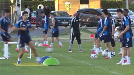 Kayserispor Başkanı Çamlı: "Bu yolun sonu şampiyonluk"