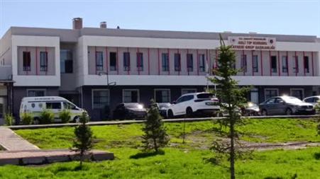 Yolun karşısına geçerken otomobil çarpan yaşlı adam öldü