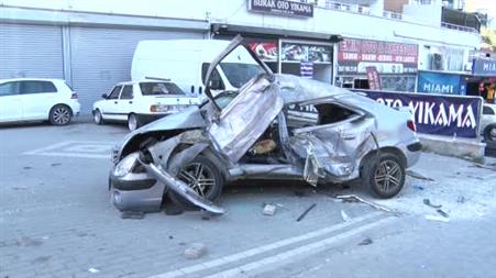 Ankara’da beton mikseri otomobille çarpıştı: 1’i ağır 5 yaralı