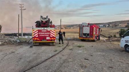Eskişehir’de otluk alanda çıkan yangın paniğe sebep oldu