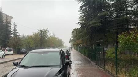 Eskişehir’de meteoroloji uyarı yaptı, sağanak yağış başladı