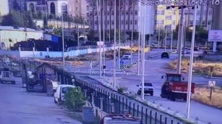 Karaman’da 3 kişinin yaralandığı kaza kamerada