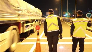 Aksaray’da jandarma KOM, asayiş ve trafik kuş uçurtmuyor