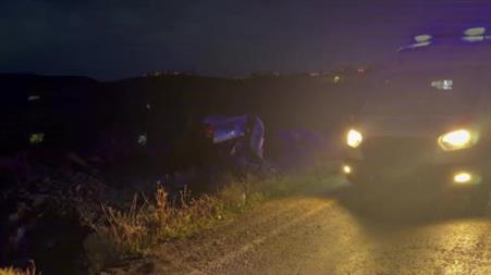 Ankara’da sürücü takla atan otomobilden burnu kanamadan sağ çıktı