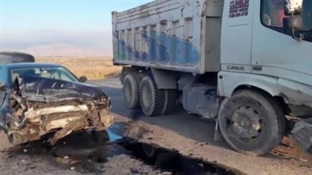 Konya’da kamyon otomobille çarpıştı: 1 yaralı