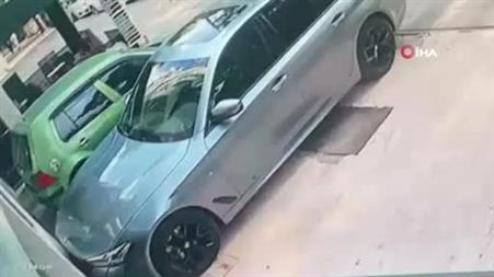 Ankara’da otelin 6. katından otomobilin üstüne düşen kadın ağır yaralandı