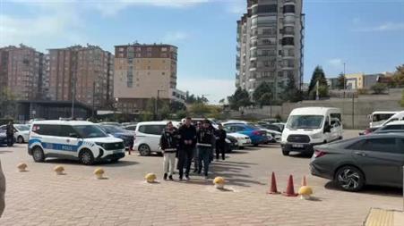 Pavyon soruşturmasında milyonluk rüşvet operasyonu: Başkan yardımcısı, polis, bekçi ve adliye personeli dahil 10 gözaltı