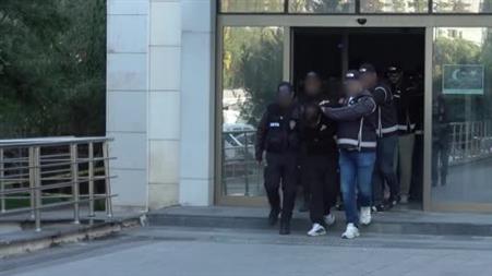 Ankara merkezli 14 ilde yeni nesil suç örgütlerine yönelik düzenlenen operasyonlarda 20 kişi tutuklandı