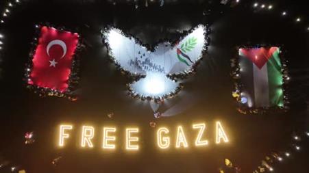 Kapadokya’dan Gazze’ye ışıklı mesaj: "Free Gaza"
