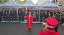 En duygusal açılış