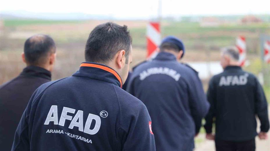 Kırşehir’de kayıp şahıs termal kameralı dronlar ile aranıyor