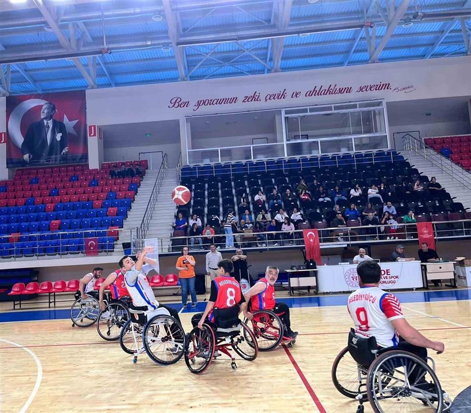 Sporun birleştirici gücü engelleri aştı