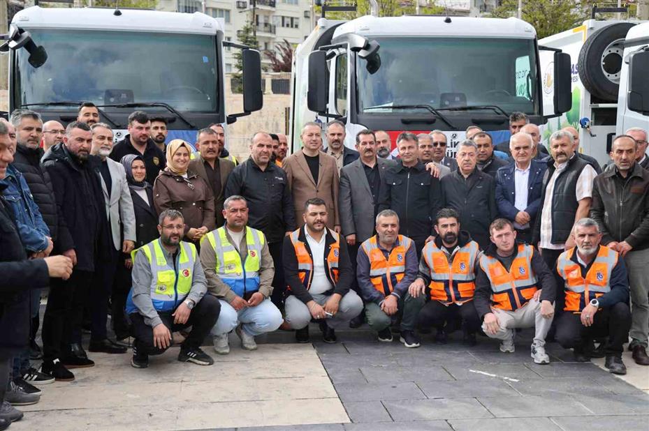 Sivas Belediyesi 509 milyon TL’lik 110 yeni aracı filosuna kattı