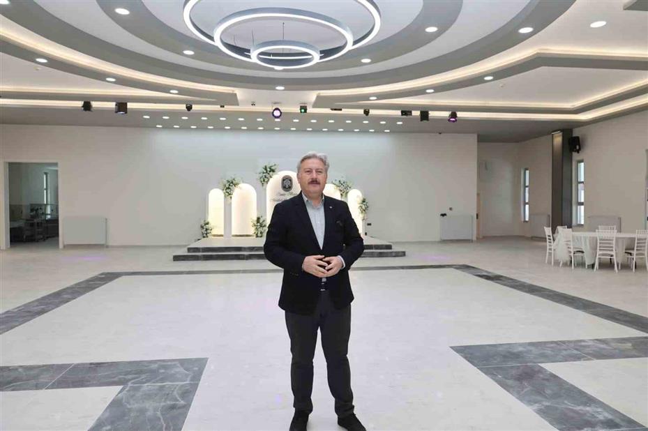 Yenilenen yüzü ile Osmanlı Düğün Salonu çiftlerin gözde düğün mekanı olacak