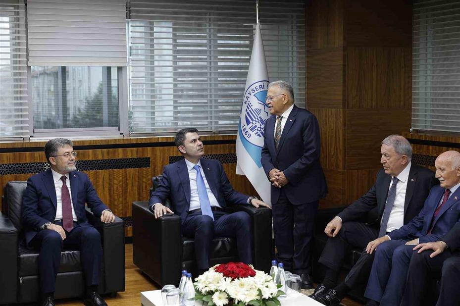 Bakan Kurum ve Yumaklı, Kayseri’nin vizyon projelerini inceledi