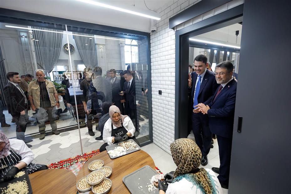 Bakan Kurum ve Yumaklı, Kayseri’nin vizyon projelerini inceledi