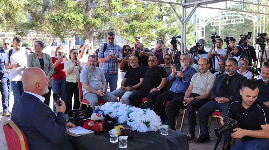Başkan Çolakbayrakdar: "Kayseri’mizin özlediği fuar kültürünü yeniden hayata geçiriyoruz"