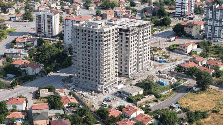 Büyükşehir imzasıyla Alsancak’ta büyük dönüşüm