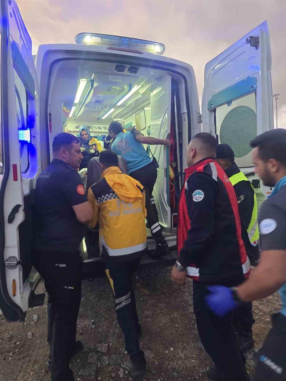 Erciyes’te donma tehlikesi geçiren şahıs kurtarıldı
