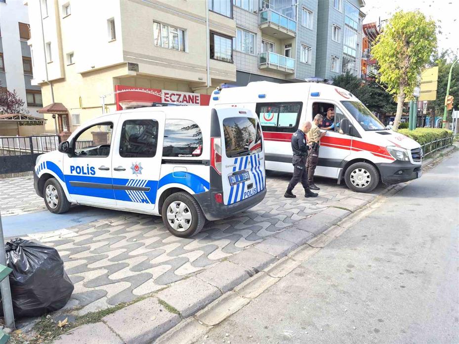 Eskişehir’de otomobilin çarptığı yaşlı kadın yaralandı