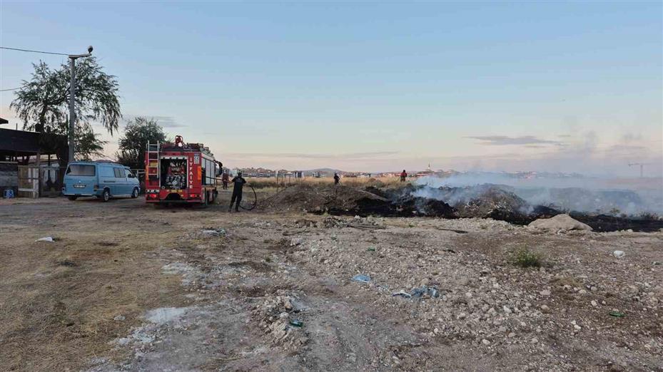 Eskişehir’de otluk alanda çıkan yangın paniğe sebep oldu