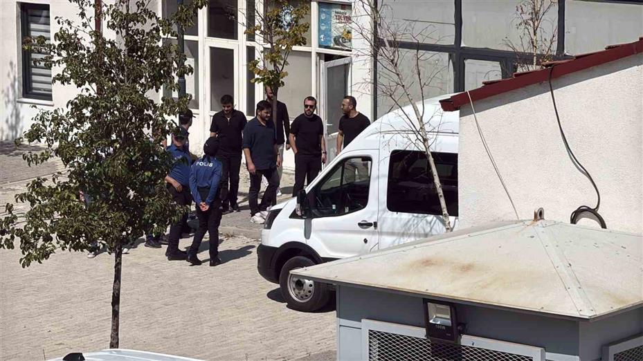 Kayıp bebek soruşturmasında gözaltılar adliyeye sevk edildi