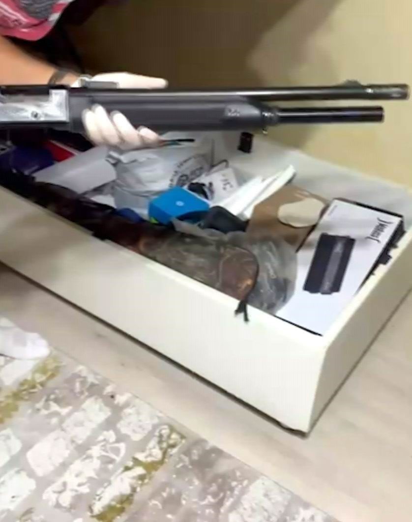 Silah taciri polisten kaçamadı