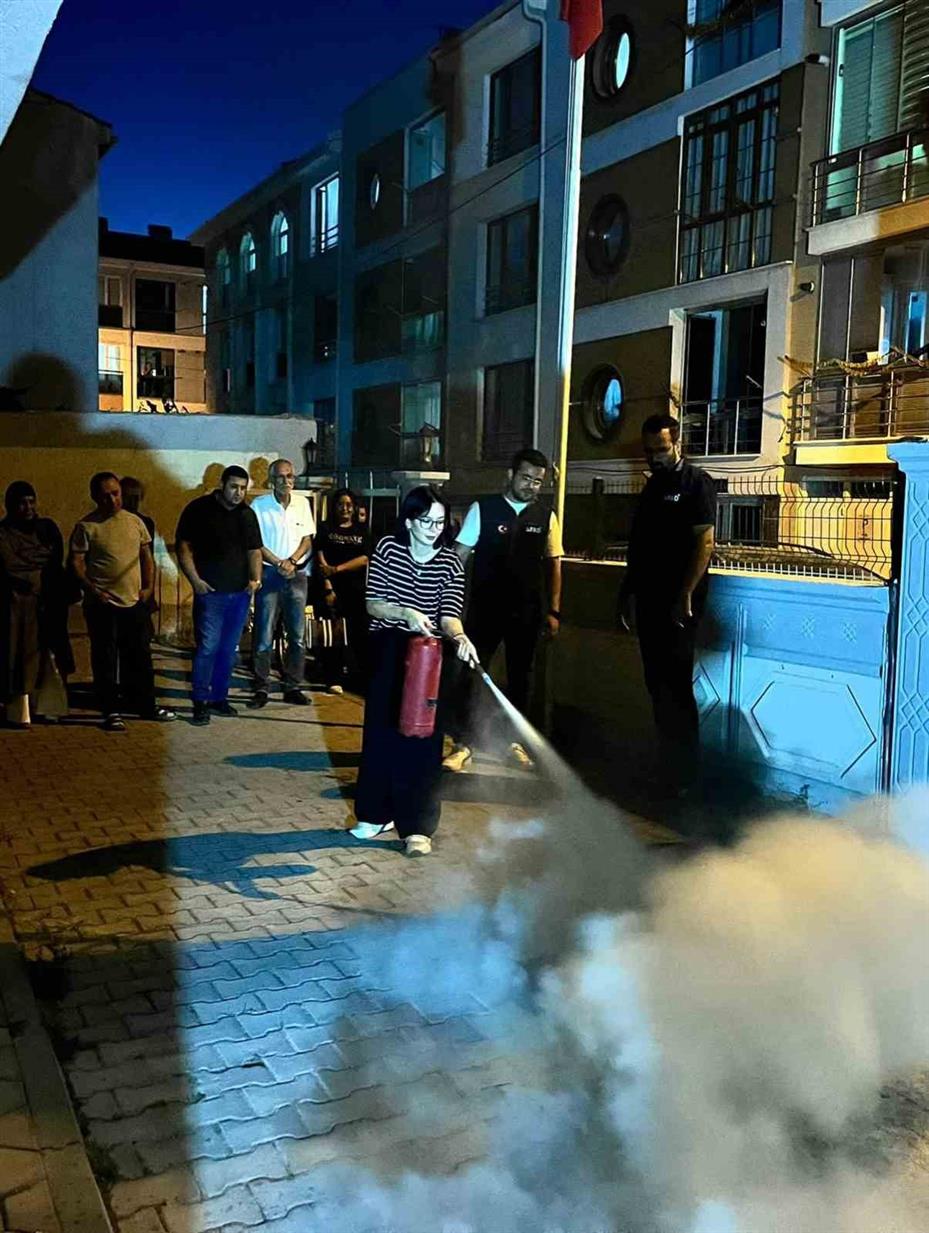 Şirintepe Mahallesi’nde Destek AFAD Gönüllü eğitimi gerçekleştirildi