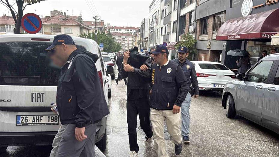 Yasa dışı bahis operasyonunda 6 bin 51 kişinin IBAN bilgilerini kullandıran 6 şüpheliden 2’si tutukladı, 4’ü adliye sevk edildi